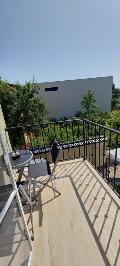 The House - Central Boutique Apartments Kjusztendil Kültér fotó