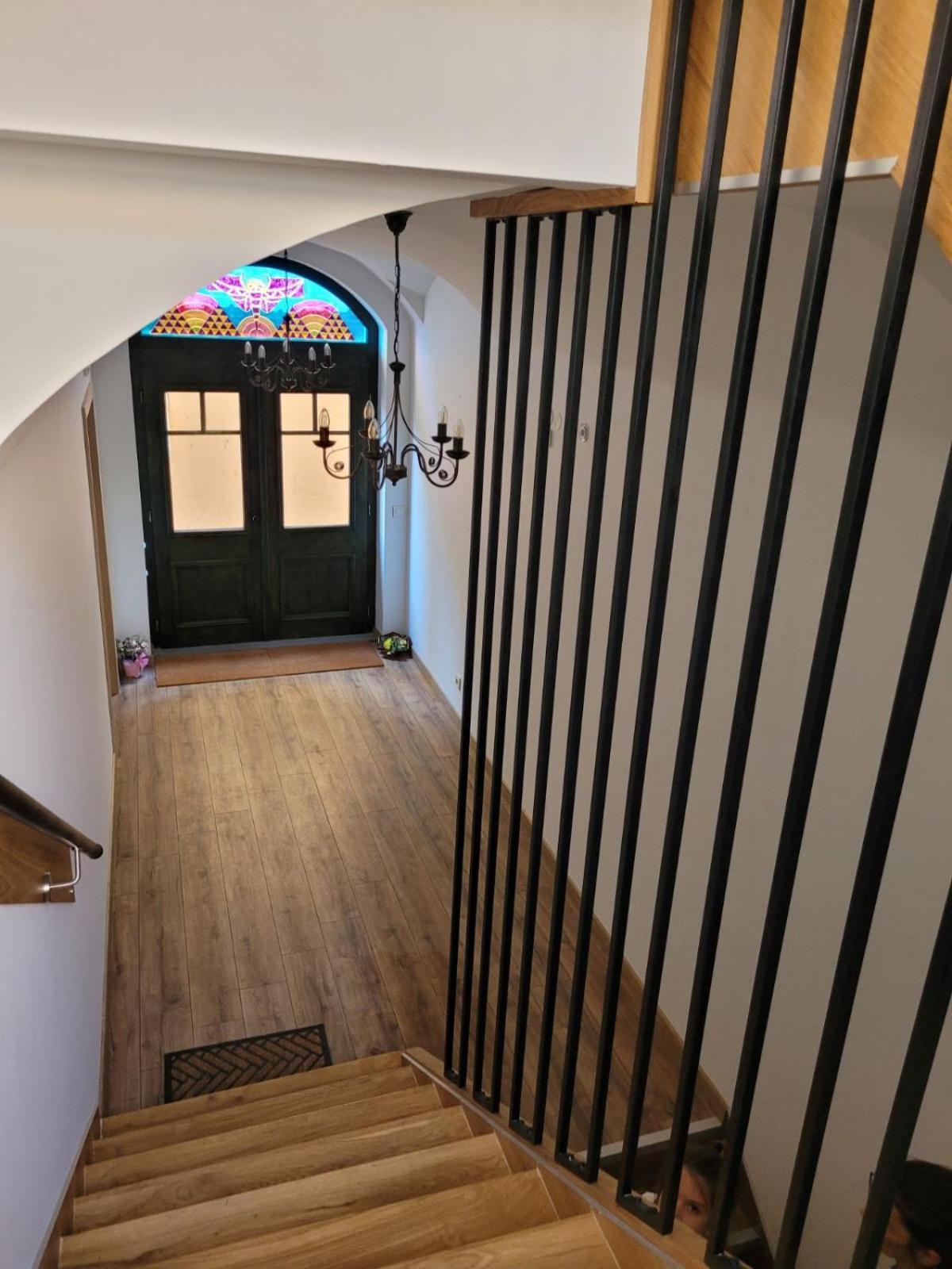 The House - Central Boutique Apartments Kjusztendil Kültér fotó